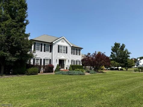 17 Saddle Ridge Road Frelinghuysen NJ 07821
