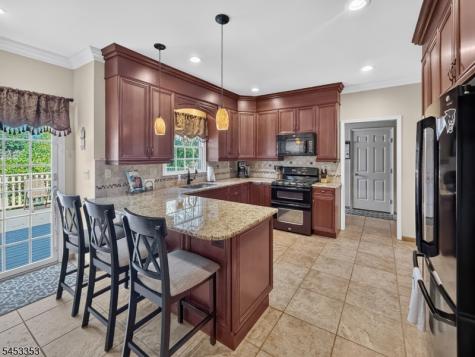 17 Saddle Ridge Road Frelinghuysen NJ 07821