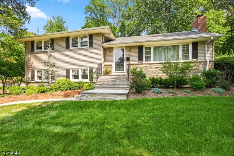 23 Evergreen Drive Berkeley Heights NJ 07922