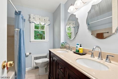 23 Evergreen Drive Berkeley Heights NJ 07922