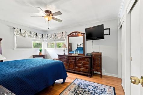 23 Evergreen Drive Berkeley Heights NJ 07922