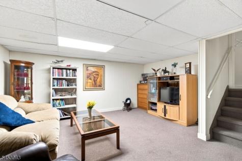 23 Evergreen Drive Berkeley Heights NJ 07922