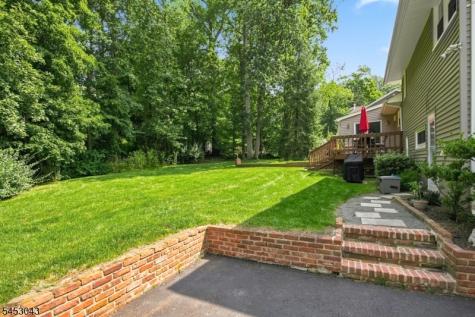 23 Evergreen Drive Berkeley Heights NJ 07922