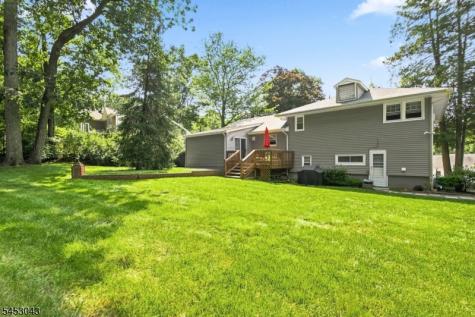 23 Evergreen Drive Berkeley Heights NJ 07922