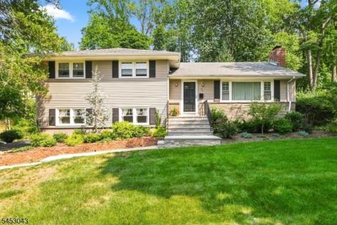 23 Evergreen Drive Berkeley Heights NJ 07922