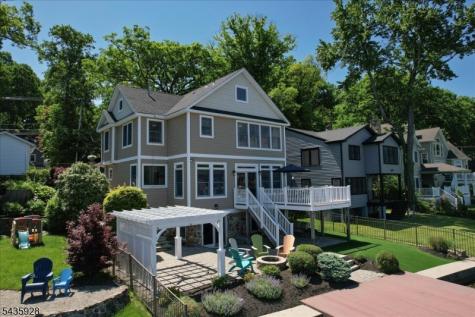 41 E Shore Road Denville NJ 07834