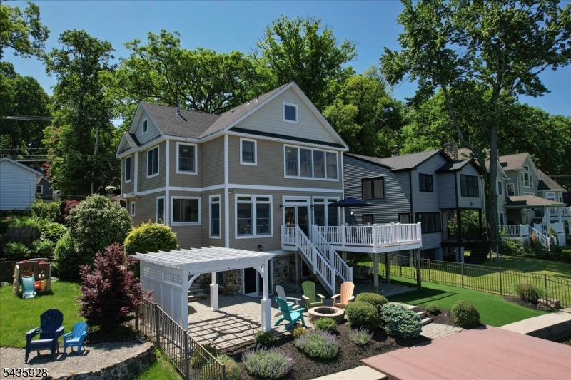41 E Shore Road Denville NJ 07834