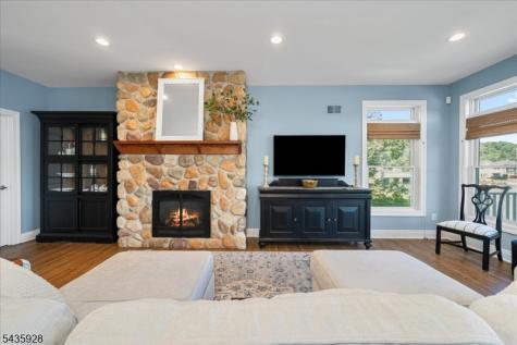 41 E Shore Road Denville NJ 07834