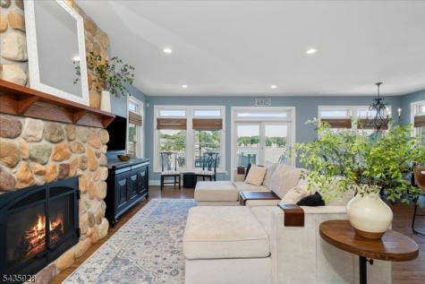 41 E Shore Road Denville NJ 07834