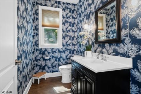41 E Shore Road Denville NJ 07834