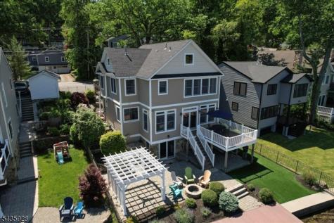 41 E Shore Road Denville NJ 07834