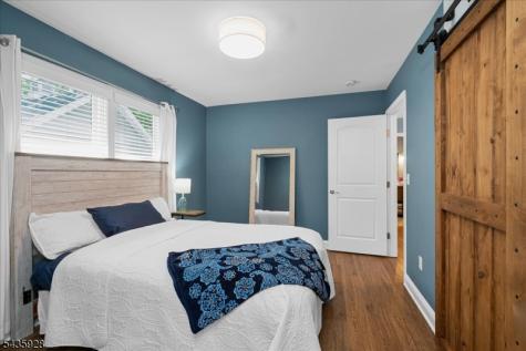 41 E Shore Road Denville NJ 07834