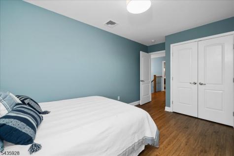 41 E Shore Road Denville NJ 07834