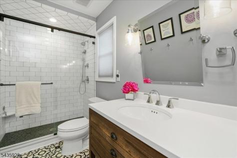 41 E Shore Road Denville NJ 07834