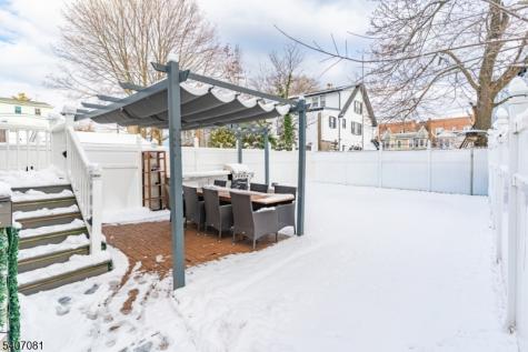 32 Elmwood Terrace Irvington NJ 07111