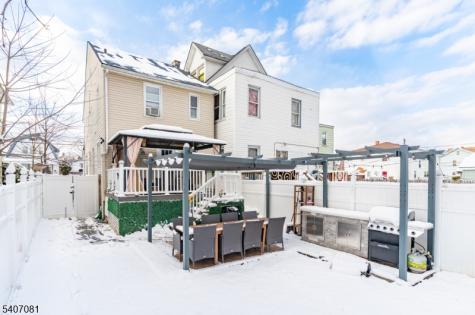 32 Elmwood Terrace Irvington NJ 07111