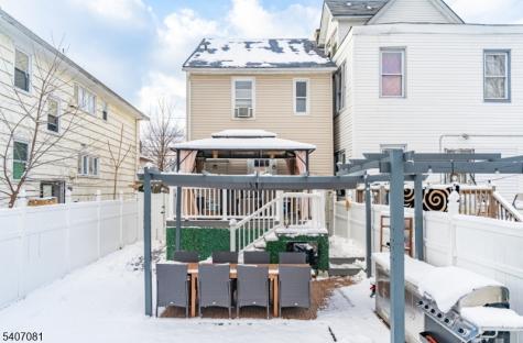 32 Elmwood Terrace Irvington NJ 07111