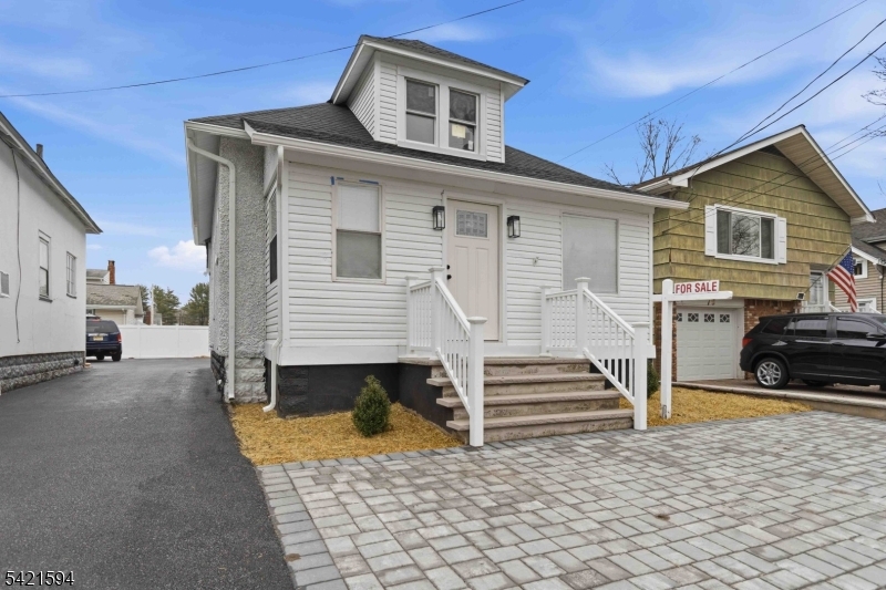 77 Lakeside Avenue Pompton Lakes NJ 07442