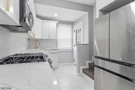 77 Lakeside Avenue Pompton Lakes NJ 07442