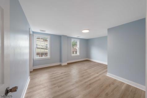 29 South Street Manville NJ 08835