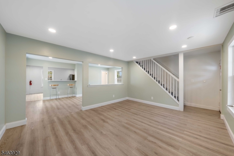29 South Street Manville NJ 08835