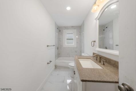29 South Street Manville NJ 08835