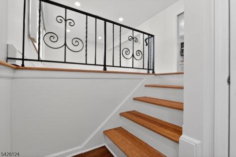 36 Charles Street Clark NJ 07066