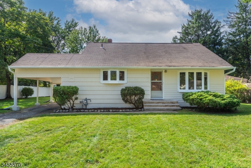 8 John Street Lincoln Park NJ 07035