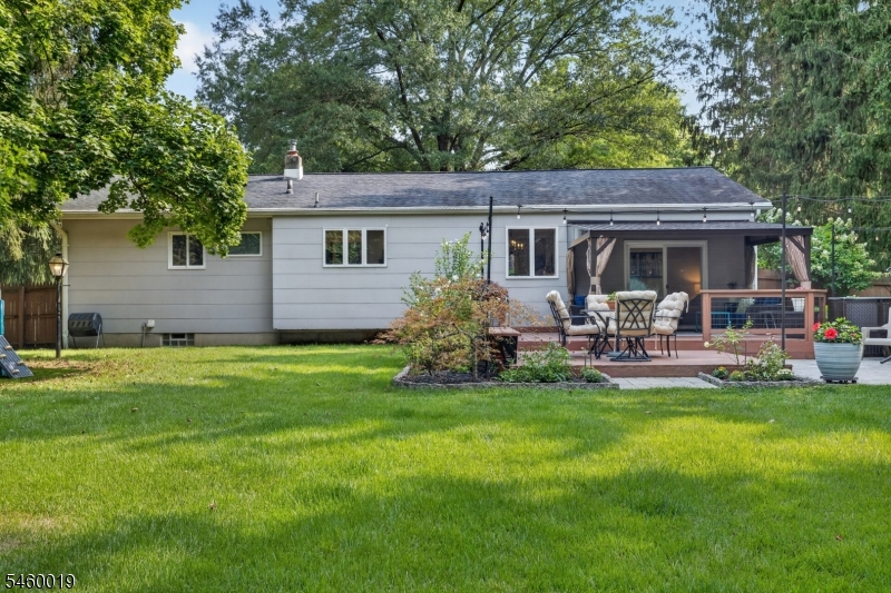 39 Piney Branch Road East Windsor NJ 08512