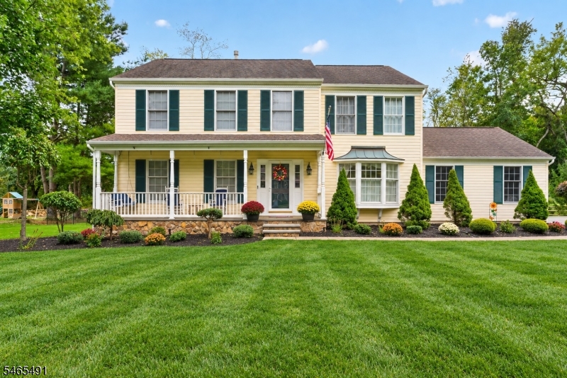 12 Pebble Beach Way Washington NJ 07882