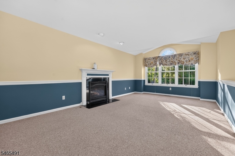 12 Pebble Beach Way Washington NJ 07882
