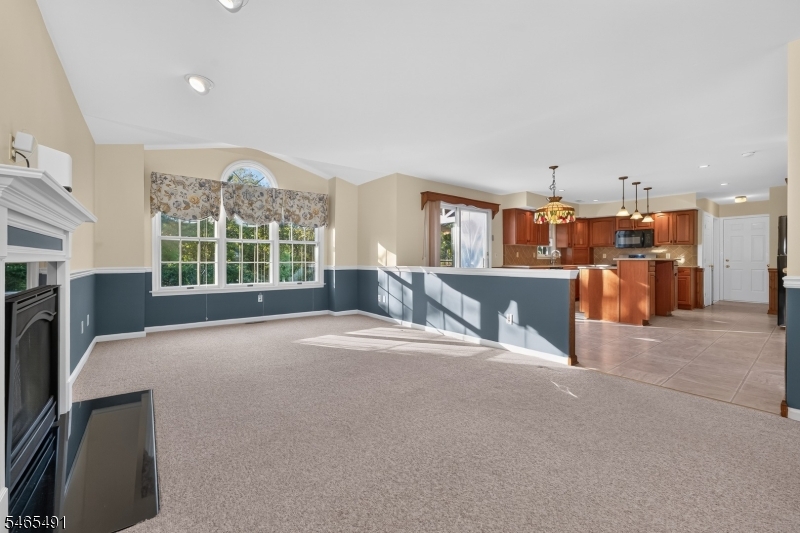 12 Pebble Beach Way Washington NJ 07882