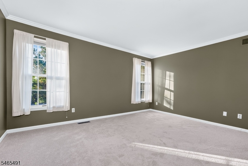 12 Pebble Beach Way Washington NJ 07882
