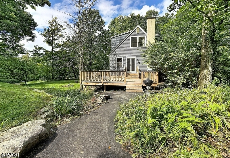 92 Ridge Road Frankford NJ 07826