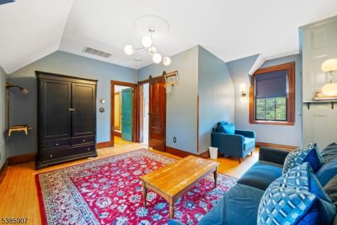30 N Mountain Avenue Montclair NJ 07042