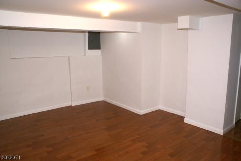 325 W Broadway Paterson NJ 07522