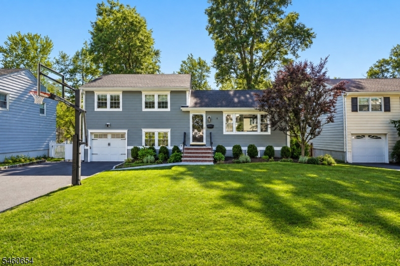 10 Hampton Terrace Livingston NJ 07039
