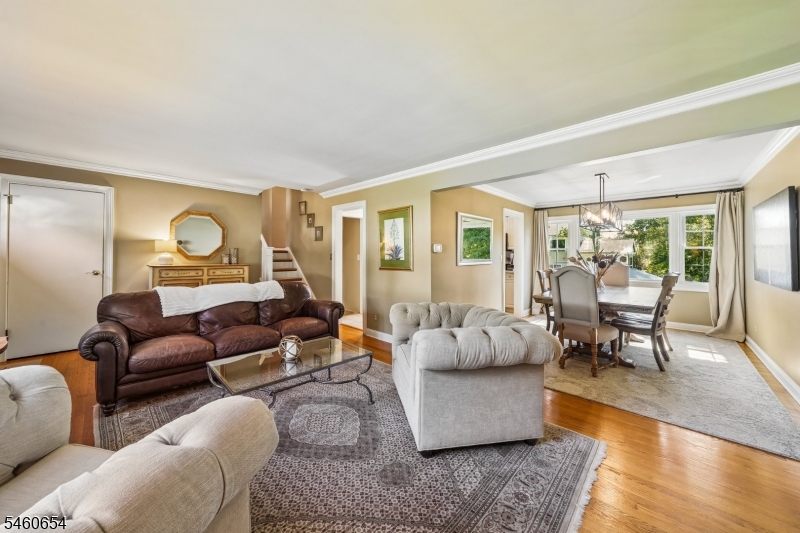 10 Hampton Terrace Livingston NJ 07039