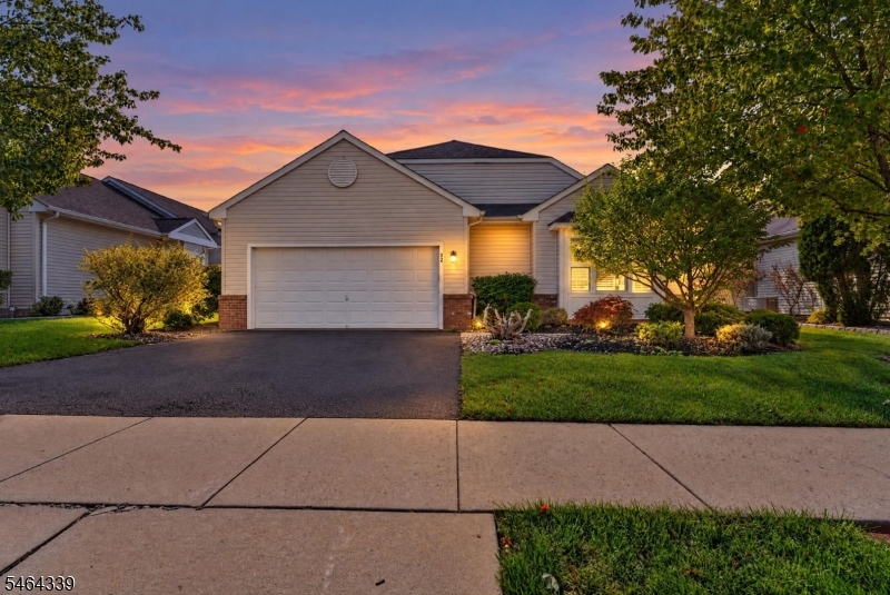 32 Daulton Drive Franklin NJ 08873