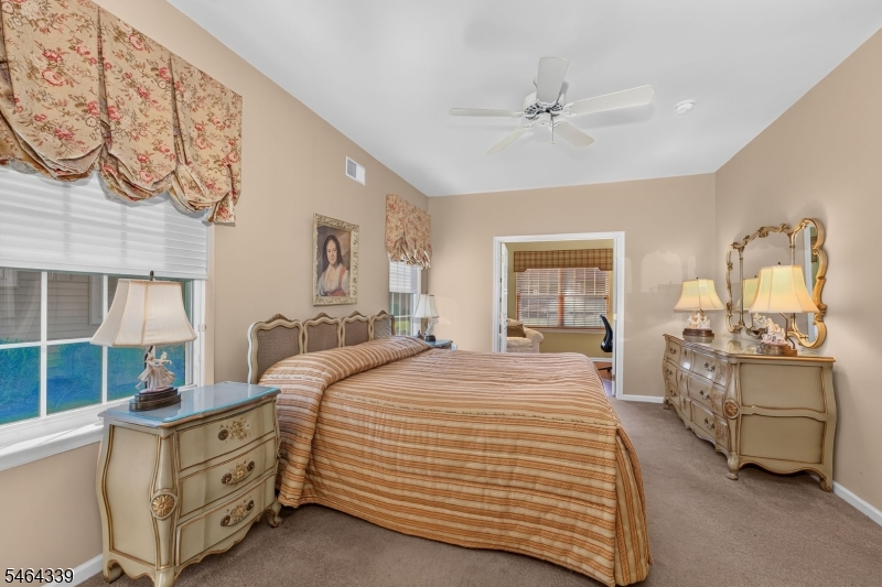 32 Daulton Drive Franklin NJ 08873