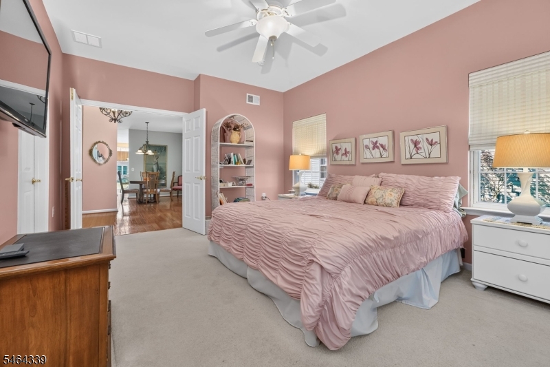 32 Daulton Drive Franklin NJ 08873