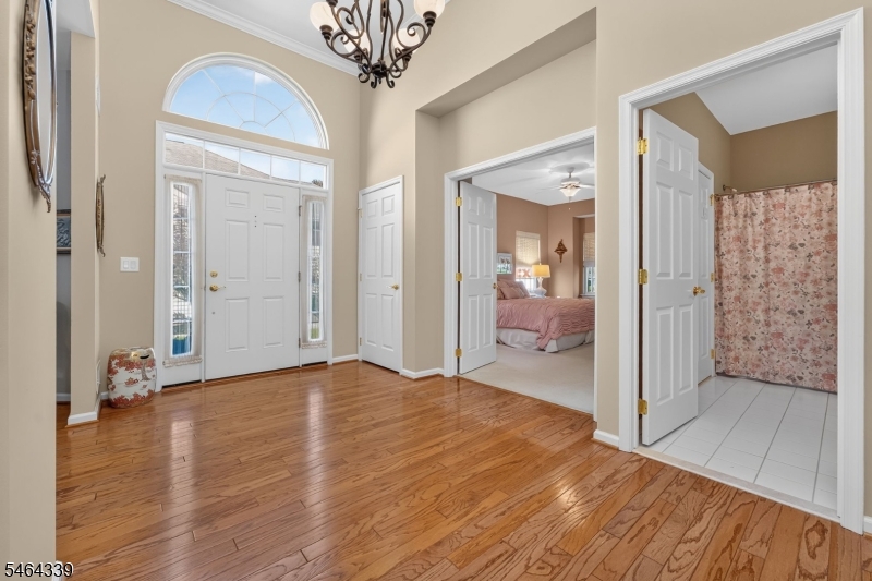 32 Daulton Drive Franklin NJ 08873