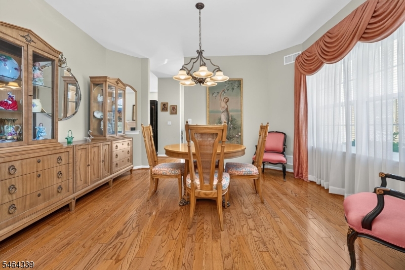 32 Daulton Drive Franklin NJ 08873