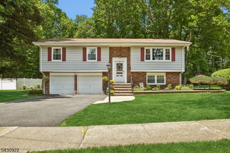 42 Davenport Avenue Roseland NJ 07068