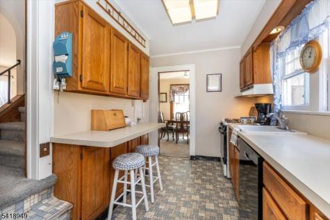 11 Lowell Avenue West Orange NJ 07052