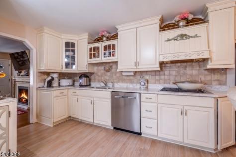 74 Armstrong Avenue Wayne NJ 07470