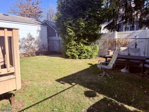 210 Burns Way Fanwood NJ 07023