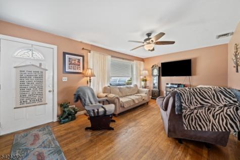 44 Scott Terrace Clifton NJ 07013
