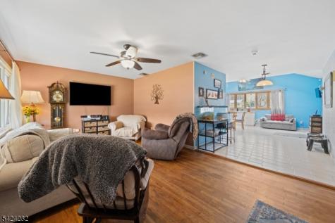 44 Scott Terrace Clifton NJ 07013
