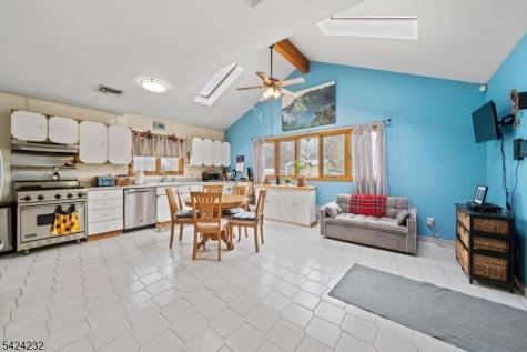 44 Scott Terrace Clifton NJ 07013